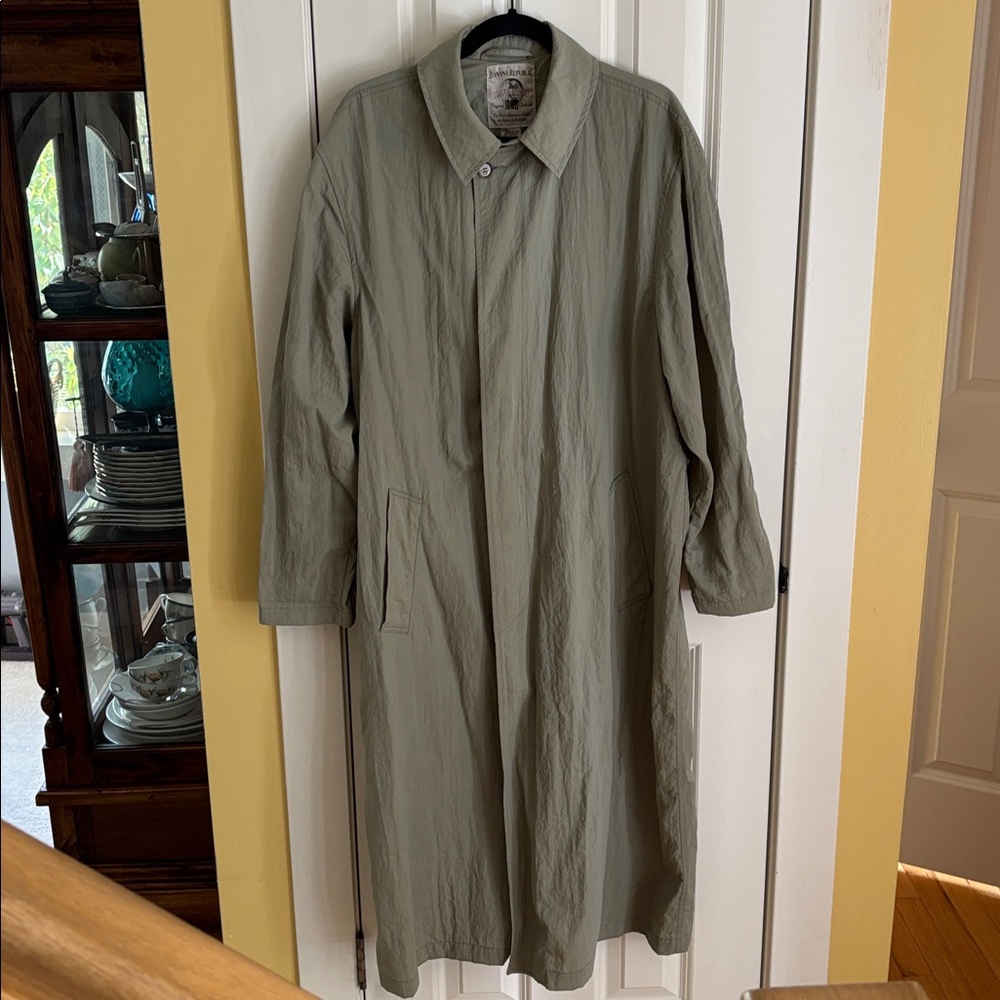 Banana Republic 90's Safari Travel Trench Small; Oversized